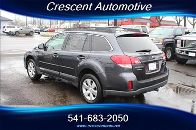 2011 Subaru Outback 3.6R Limited   - Photo 8 - Eugene, OR 97402
