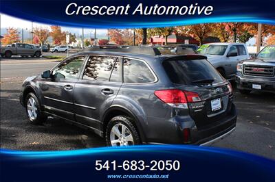 2013 Subaru Outback 3.6R Limited - Photo 8 - Eugene, OR 97402