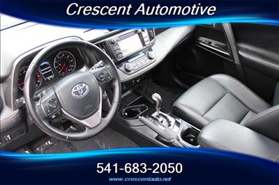 2016 Toyota RAV4 SE   - Photo 11 - Eugene, OR 97402