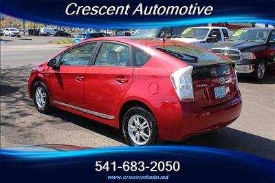 2010 Toyota Prius IV   - Photo 8 - Eugene, OR 97402