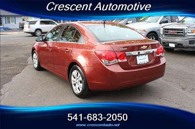 2012 Chevrolet Cruze LS   - Photo 6 - Eugene, OR 97402