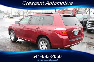 2009 Toyota Highlander - Photo 8 - Eugene, OR 97402
