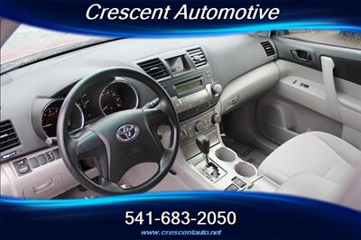 2009 Toyota Highlander - Photo 11 - Eugene, OR 97402