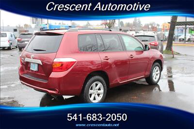 2009 Toyota Highlander - Photo 6 - Eugene, OR 97402