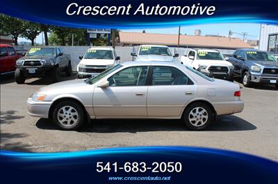 2001 Toyota Camry LE   - Photo 9 - Eugene, OR 97402