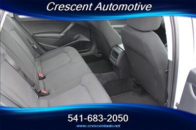 2016 Volkswagen Passat 1.8T S - Photo 13 - Eugene, OR 97402
