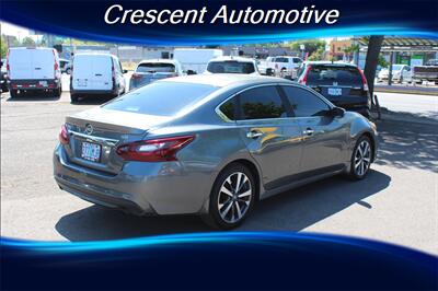 2017 Nissan Altima 2.5 SR   - Photo 6 - Eugene, OR 97402