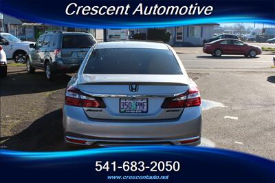 2017 Honda Accord Sport   - Photo 7 - Eugene, OR 97402