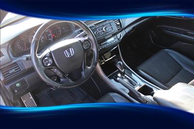 2017 Honda Accord Sport   - Photo 11 - Eugene, OR 97402