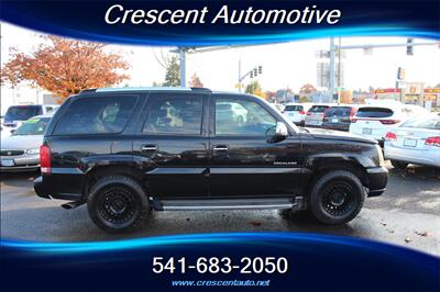 2002 Cadillac Escalade   - Photo 5 - Eugene, OR 97402