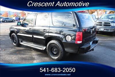 2002 Cadillac Escalade   - Photo 8 - Eugene, OR 97402