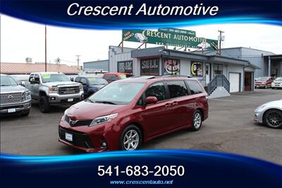 2018 Toyota Sienna SE Premium 8-Passenger - Photo 2 - Eugene, OR 97402
