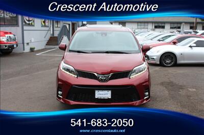 2018 Toyota Sienna SE Premium 8-Passenger - Photo 3 - Eugene, OR 97402
