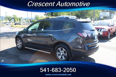 2016 Chevrolet Traverse LT   - Photo 8 - Eugene, OR 97402
