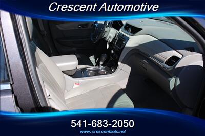 2016 Chevrolet Traverse LT   - Photo 12 - Eugene, OR 97402