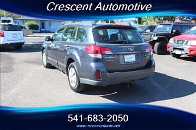 2011 Subaru Outback 2.5i   - Photo 6 - Eugene, OR 97402