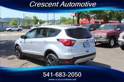 2019 Ford Escape SE   - Photo 7 - Eugene, OR 97402