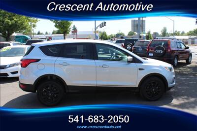 2019 Ford Escape SE   - Photo 4 - Eugene, OR 97402