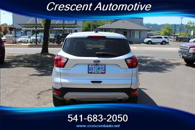 2019 Ford Escape SE   - Photo 6 - Eugene, OR 97402