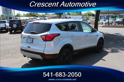 2019 Ford Escape SE   - Photo 5 - Eugene, OR 97402