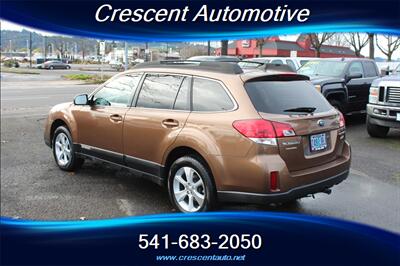 2013 Subaru Outback 2.5i Limited   - Photo 8 - Eugene, OR 97402