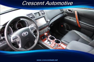 2012 Toyota Highlander Limited - Photo 11 - Eugene, OR 97402