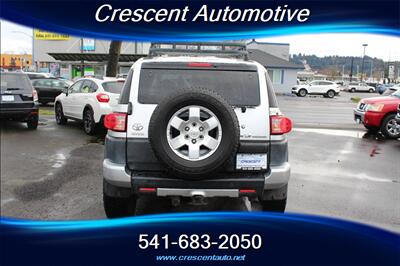 2007 Toyota FJ Cruiser - Photo 7 - Eugene, OR 97402
