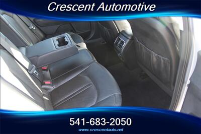 2016 Kia Optima EX - Photo 13 - Eugene, OR 97402