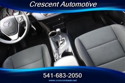 2013 Toyota RAV4 XLE   - Photo 10 - Eugene, OR 97402