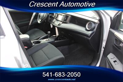 2013 Toyota RAV4 XLE   - Photo 11 - Eugene, OR 97402
