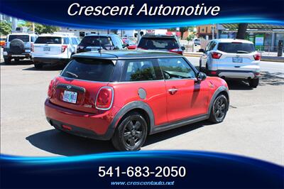 2015 MINI Hardtop 2 Door Cooper   - Photo 6 - Eugene, OR 97402