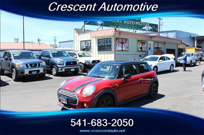 2015 MINI Hardtop 2 Door Cooper   - Photo 2 - Eugene, OR 97402