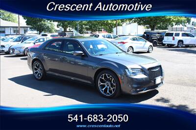 2018 Chrysler 300 S - Photo 4 - Eugene, OR 97402