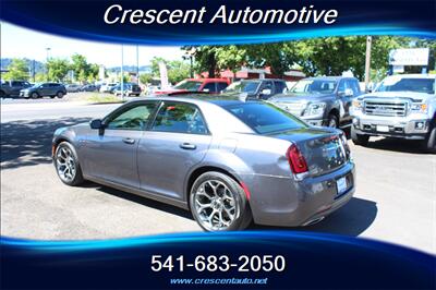 2018 Chrysler 300 S - Photo 8 - Eugene, OR 97402