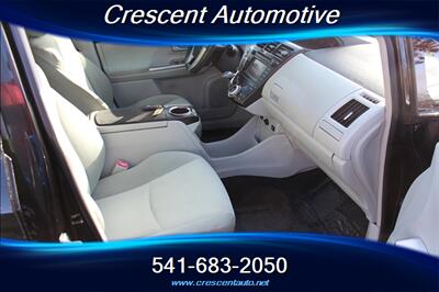 2012 Toyota Prius V II - Photo 12 - Eugene, OR 97402