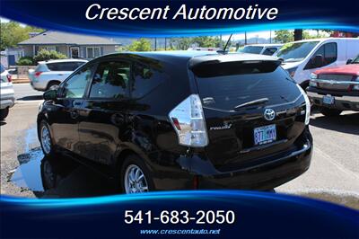 2012 Toyota Prius v Five   - Photo 7 - Eugene, OR 97402
