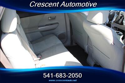 2012 Toyota Prius v Five   - Photo 12 - Eugene, OR 97402