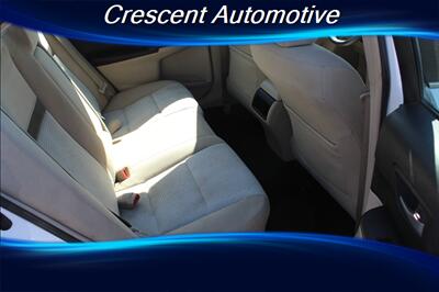 2012 Toyota Camry LE   - Photo 6 - Eugene, OR 97402