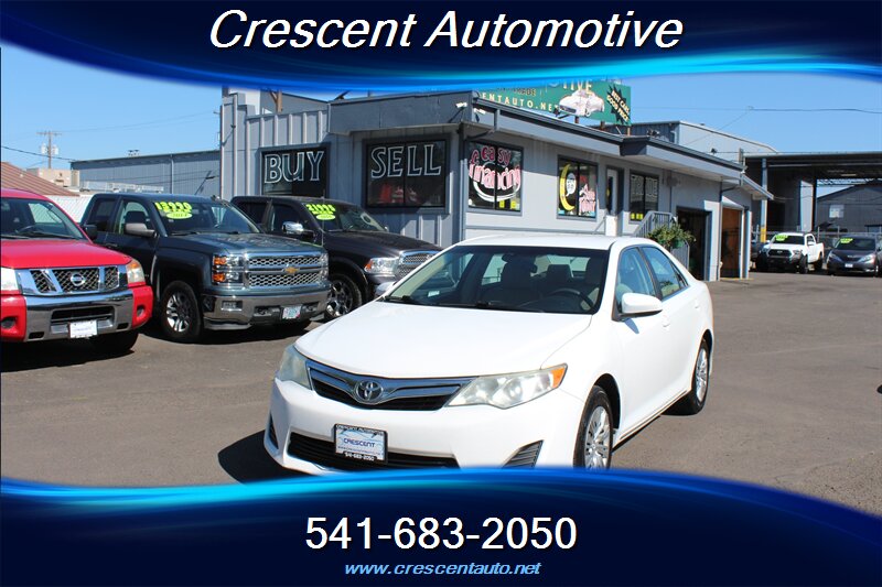 2012 Toyota Camry LE - Photo 1 - Eugene, OR 97402