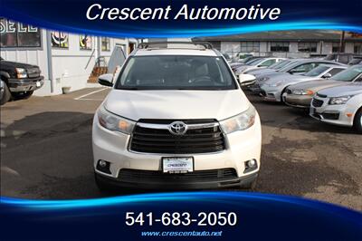2015 Toyota Highlander XLE - Photo 3 - Eugene, OR 97402