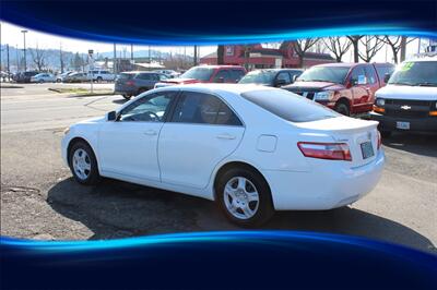 2007 Toyota Camry LE   - Photo 8 - Eugene, OR 97402