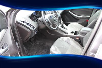 2014 Ford Focus SE   - Photo 18 - Eugene, OR 97402