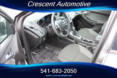 2012 Ford Focus SE   - Photo 10 - Eugene, OR 97402