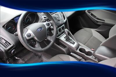 2012 Ford Focus SE   - Photo 11 - Eugene, OR 97402