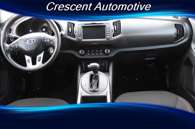 2011 Kia Sportage LX - Photo 10 - Eugene, OR 97402