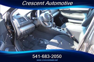2019 Subaru Outback 2.5i Premium   - Photo 10 - Eugene, OR 97402