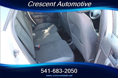 2009 Ford Focus SES   - Photo 7 - Eugene, OR 97402