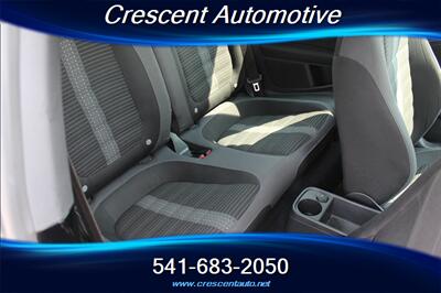 2012 Volkswagen Beetle Turbo PZEV - Photo 13 - Eugene, OR 97402