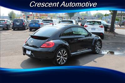 2012 Volkswagen Beetle Turbo PZEV - Photo 6 - Eugene, OR 97402