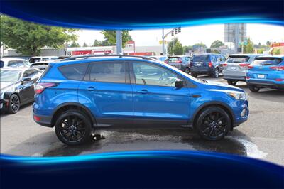2017 Ford Escape SE   - Photo 5 - Eugene, OR 97402